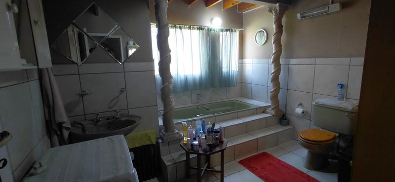 4 Bedroom Property for Sale in Fichardt Park Free State